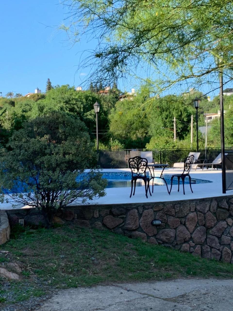 Hermosa Casa De Veraneo Con Pileta